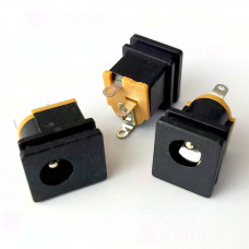 DC-015-2.5 Buchse für DC-Stromversorgung, THT, 6,4mm / 2,5mm, 30 V, 500 mA, 0°, -40..55 °C